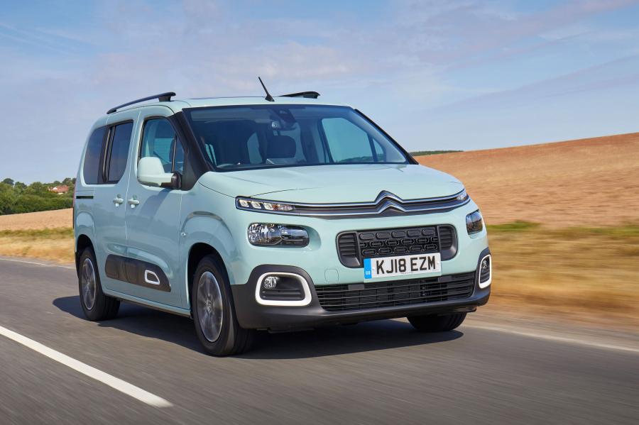  Citroen Berlingo Multispace 2018 года  (UK) (фото 10 из 18)